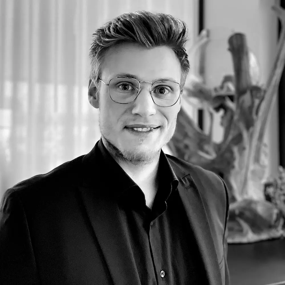 Porträt eines jungen Architekten im Team von STUDIO S Architekten Bocholt